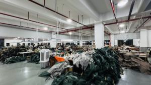 360 °   Capanno Mimetico Trasparente per Tutte le Condizioni Atmosferiche, per Cacciatori di Grandi Prede, 3-5 Persone, in Oxford 150D Traspirante e Leggero - Product Image 6