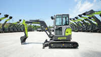 Excavadora de cadenas ZE55GU de 5.5 toneladas y 35kW con cazo reforzado y martillo rompedor