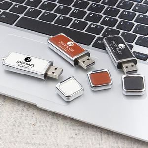 <span class=keywords><strong>Clé</strong></span> <span class=keywords><strong>USB</strong></span> en cuir promotionnelle 16 Go 32 Go avec porte-clés disque dur 4 Go 1 Go 128 Go - Product Image 1
