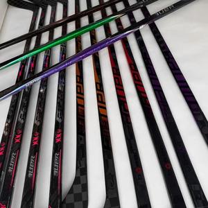 ไม้ฮอกกี้น้ำแข็งคาร์บอนไฟเบอร์น้ำหนักเบาประสิทธิภาพสูงสำหรับกีฬากลางแจ้ง - สมดุลที่เหนือกว่าและแรงตีทรงพลัง แข็งแรงทนทาน - Product Image 3