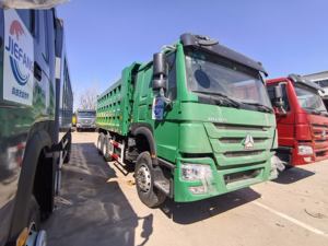 Le camion de transport à moteur diesel vert Sinotruk HOWO 8x4 est maintenant en vente en tant que camion à benne basculante arrière à huit roues pour une utilisation minière - Product Image 3