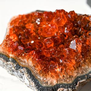 Cristales de Naranja Teñidos Ecológicos de Alta Calidad, Venta al por Mayor, Forma Irregular, para Artesanías, Meditación y Decoración del Hogar - Product Image 4