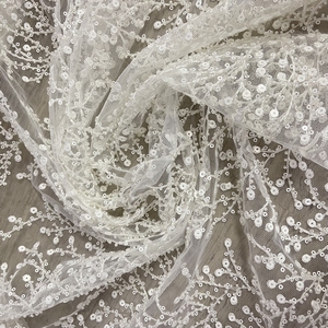 Tissu de dentelle brodé 3d matériel de robe de mariée <span class=keywords><strong>voile</strong></span> de mariée blanc de luxe pour les robes de mariée - Product Image 3
