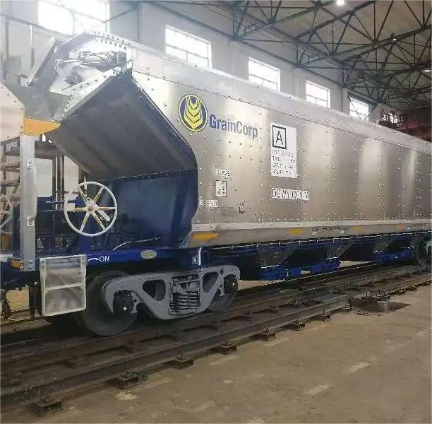 Fabbricazione tramoggia ferroviaria carro BFCY