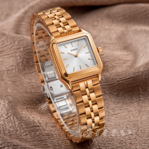 Nuovo Orologio di Lusso da Donna al Quarzo dal Design alla Moda con Cinturino in Acciaio Inox e Quadrante Quadrato - Product Image 3