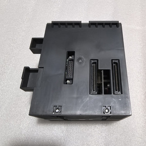 โมดูล PLC รุ่น A172SHCPUN พร้อมการสื่อสาร RS485 32 I/O 220V หน่วยความจำแฟลชสำหรับระบบอัตโนมัติทางอุตสาหกรรม - Product Image 3