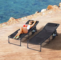 Chaise longue d'extérieur pliable à trois positions avec dossier verrouillable, cavité pour le visage et emplacements pour les bras