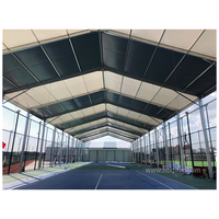 Structure de tente de padel en PVC d'extérieur, terrain de paddle-tennis avec toit couvert, terrain de padel panoramique, couverture en matériau anti-chaleur