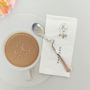 Servilletas de papel tisú de 2 capas personalizadas con logotipo, servilletas de papel de alta calidad de materia prima natural - Product Image 1