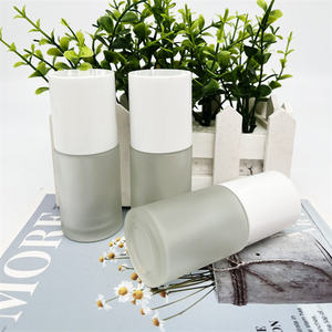 ขวดแก้<span class=keywords><strong>ว</strong></span>รองพื้<span class=keywords><strong>น</strong></span>ของเหลวขวดโลชั่นบำรุงผิ<span class=keywords><strong>ว</strong></span>30มล. พร้อมฝาปั๊มข<span class=keywords><strong>ว</strong></span>ดแก้<span class=keywords><strong>ว</strong></span>รองพื้<span class=keywords><strong>น</strong></span>ดีไซ<span class=keywords><strong>น</strong></span>์ใหม่สำหรับ2022 - Product Image 2