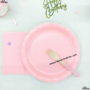 ชุดภาชนะใช้แล้วทิ้งสีพื้น DAMAI สีชมพูอ่อน สำหรับงานปาร์ตี้ งานวันเกิด กิจกรรมแคมป์ปิ้ง ของตกแต่งโต๊ะ กระดาษเช็ดปาก แก้ว จาน - Product Image 4