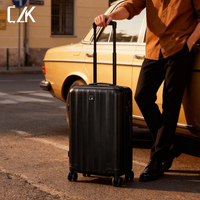 Valise cabine ultralégère en PC de 20 pouces, 1,8 kg, avec serrure à combinaison TSA, 4 roues pivotantes, logo personnalisé OEM