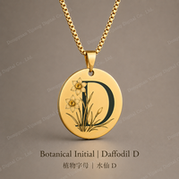 Collier avec pendentif initial botanique, médaillon personnalisé avec lettre, bijoux floraux, cadeau significatif pour hommes et femmes