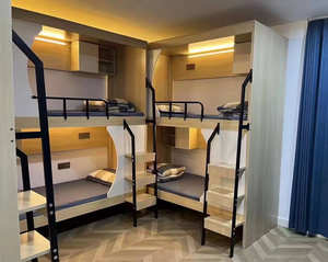 Cápsulas de Dormir Insonorizadas de Alta Calidad con Base de Madera, Estructura Metálica, Literas Dobles, Cortinas y Escaleras Laterales - para Hostales y Apartamentos - Product Image 5