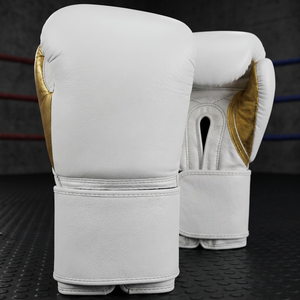 นวมชกมวยหนังสีขาวทอง สายรัดข้อมือแบบเวลโคร สำหรับฝึกซ้อม MMA และการต่อสู้ สำหรับผู้ใหญ่ - Product Image 3