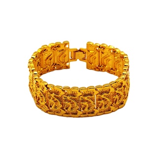 <span class=keywords><strong>Bracciale</strong></span> da uomo Xuping Jewelry Dubai Fashion con incisione a drago, in <span class=keywords><strong>oro</strong></span> <span class=keywords><strong>24k</strong></span> - Product Image 1