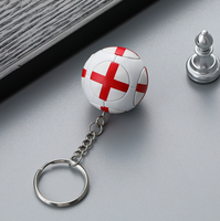 Souvenir de football portable pour supporters : symbole national, ballon, porte-clés léger, décorations de poche, cadeaux promotionnels pour matchs sportifs