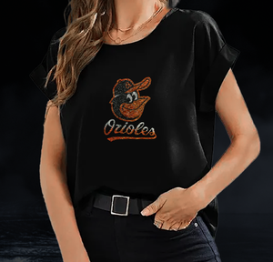 Diseño de Motivo Termoadhesivo Personalizado con el Logotipo del Equipo Deportivo <span class=keywords><strong>Orioles</strong></span> de Baltimore para Bolsas, Ropa y Calzado - Estilo Brillante de Fútbol - Product Image 1