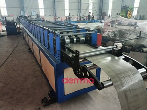 Machine de fabrication de gouttières et de tuyaux de descente carrés à commande PLC, équipement de formage de gouttières et de tuyaux de descente - Product Image 5