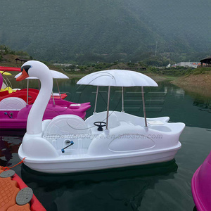 Équipement de <span class=keywords><strong>parc</strong></span> <span class=keywords><strong>aquatique</strong></span>, bateaux à pédales en PE pour 4 personnes, bateau à pédales en forme de cygne de haute qualité - Product Image 4