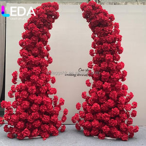 Fleurs artificielles en soie rouge LEDA, chemin de table en roses avec arrangement d'hortensias rouges pour la décoration de mariage, d'anniversaire, de fête ou d'événement - Product Image 2