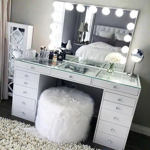 Table de maquillage de luxe moderne pour chambre à coucher avec miroir LED et tiroir lumineux, <span class=keywords><strong>coiffeuse</strong></span> pour chambre - Product Image 4