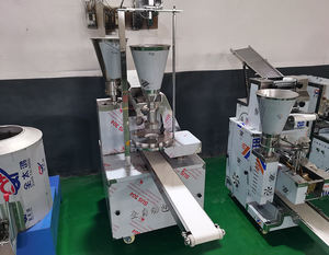 Máquina Automática para Hacer Bollos y Momos al Vapor, de Acero Inoxidable de Grado Alimenticio, Alta Capacidad 500-3000 piezas/h - Product Image 4
