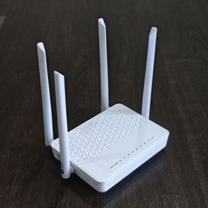 ONU XPON ZC-502WE 2GE+AC1200 WiFi5+Mesh de haute qualité, vente chaude - Product Image 4