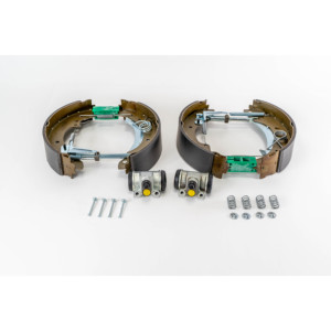 Kit ganasce per freni adatto a tamburi e scarpe FIAT 554699 - Product Image 1
