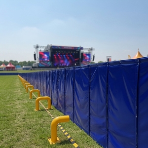 Barrière d'isolation acoustique portable Qinsound en PVC, ignifuge, anti-bruit à haute intensité sonore avec feutre MLV pour événements en extérieur - Product Image 1