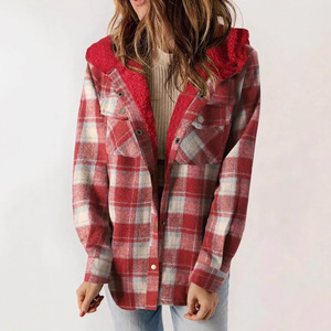 2024 européen américain pour l'hiver femmes solide <span class=keywords><strong>crochet</strong></span> Polyester doublure à manches longues moelleux à capuche <span class=keywords><strong>veste</strong></span> avec poche - Product Image 4