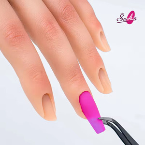 <span class=keywords><strong>Mano</strong></span> de práctica de <span class=keywords><strong>uñas</strong></span> de silicona <span class=keywords><strong>Mano</strong></span> de maniquí ajustable y <span class=keywords><strong>realista</strong></span> <span class=keywords><strong>para</strong></span> entrenamiento profesional de Arte de <span class=keywords><strong>uñas</strong></span> Ideal - Product Image 3