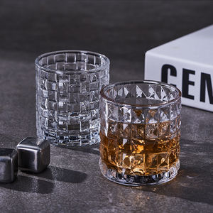 Fornitore cinese goffrato a strisce 10 Oz Margarita whisky personalizzato tazza di vetro per il caffè - Product Image 1
