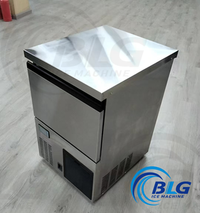 Blg lớn Cube máy nước đá 100kg 200kg 400kg 24 giờ mỗi ngày phun loại 35mm,50mm rõ ràng lớn vuông <span class=keywords><strong>Ice</strong></span> Cube cho Whisky sử dụng trong quán bar khách sạn - Product Image 5