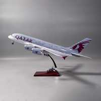 Modèle d'avion OEM Airbus A380 Qatar Airways, type ouvert, taille 46 cm, cadeau d'affaires, échelle 1/160 A380 Qatar Airways