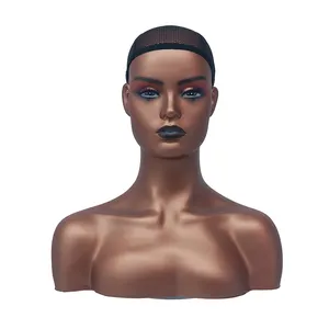 Großhandel realistische weibliche Perücke Anzeige mit Schulter Haar Make-up lächelnden Glasfaser Mensch männlich Afro amerikaner Schaufenster puppe Kopf