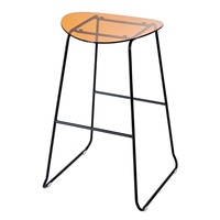 Tabouret de bar moderne à cadre métallique et assise transparente en acrylique, idéal pour les cafés et salons de thé