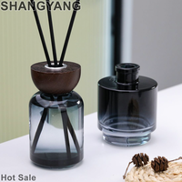 Flacon diffuseur de parfum en verre de luxe 100 ml, vide, transparent, avec couvercle en bois, rechargeable, étiquettes personnalisables pour boîte sur mesure