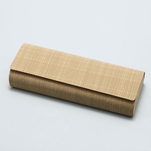 Estuche para Gafas de Sol Portátil Retro al por Mayor, Resistente a la Presión, con Tela a Rayas y Cuero PU Duro - Product Image 5