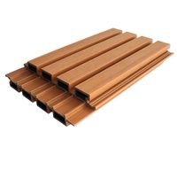 Paneles de Pared Exteriores Modernos de WPC de 219x26 mm, Paneles de Revestimiento Impermeables, Resistentes a los Rayos UV y al Fuego, Revestimiento Exterior para Almacenes y Gimnasios