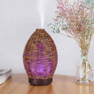 Source Manufacturer Rattan Aroma Diffuser 100Ml Ultrasonic <b>Humidifier</b> With Timer For Home And Commercial Use - Product Image 3