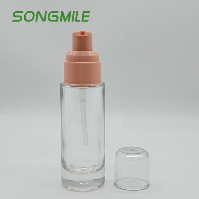 Sophisticated 35ml Refillable Luxury Glass Bottle for Premium Skincare Serums Facial Oils and Cosmetic Formulations