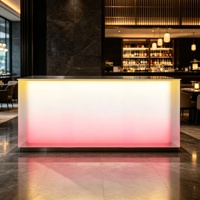 Comptoir de bar en acrylique LED RVB à dégradé personnalisé, translucide et éclairé, pour café, hôtel, villa, restaurant