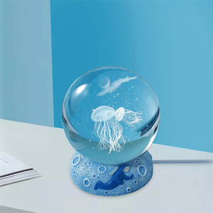 Lampe de table décorative 3D sculptée au laser boule de cristal méduse dauphin étoile de mer baleine coquillage USB LED <span class=keywords><strong>veilleuse</strong></span> maison chambre à coucher - Product Image 6