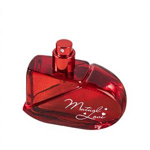 <span class=keywords><strong>Parfum</strong></span> floral fruité romantique pour femmes 50ml, flacon cœur rouge, eau de <span class=keywords><strong>parfum</strong></span> longue durée, vente en gros d'usine - Product Image 1