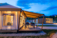 Tente de Luxe Quatre Saisons pour Resort 5x8m, Structure Droite, Tissu Oxford, Imperméabilité >3000mm, Une Chambre, Salon, Camping