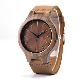 สายนาฬิกาหนังและนาฬิกาไม้ปรับแต่งได้ - Product Image 1