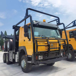Camion forestier Sinotruk Howo 6x4 6x6 400HP pour le transport du bois en RDC - Product Image 1