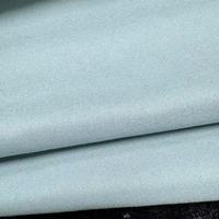 Tissu en microfibre infroissable teint par dispersion pour draps, taies d'oreiller et literie
