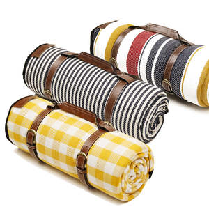 <span class=keywords><strong>Manta</strong></span> de <span class=keywords><strong>picnic</strong></span> acrílica de Venta caliente de fábrica de China alfombra <span class=keywords><strong>impermeable</strong></span> para exteriores para hierba - Product Image 1